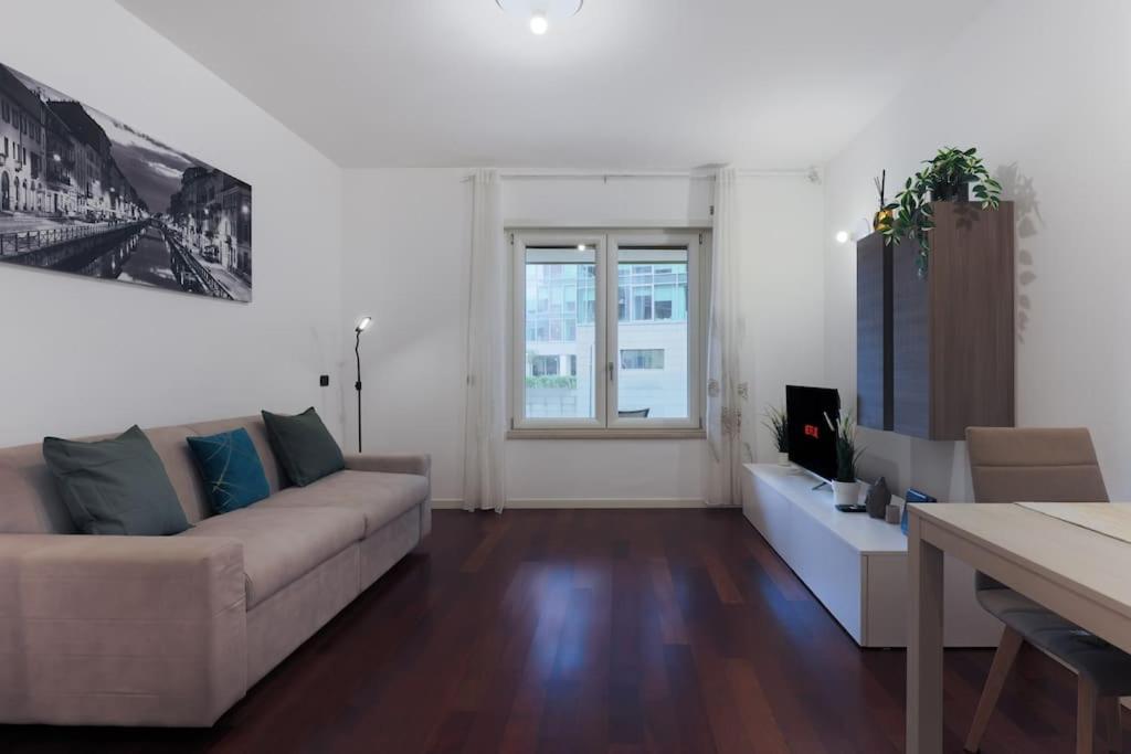 Comfort Suite Milano Centrale With Fast Wifi And Free Netflix Εξωτερικό φωτογραφία