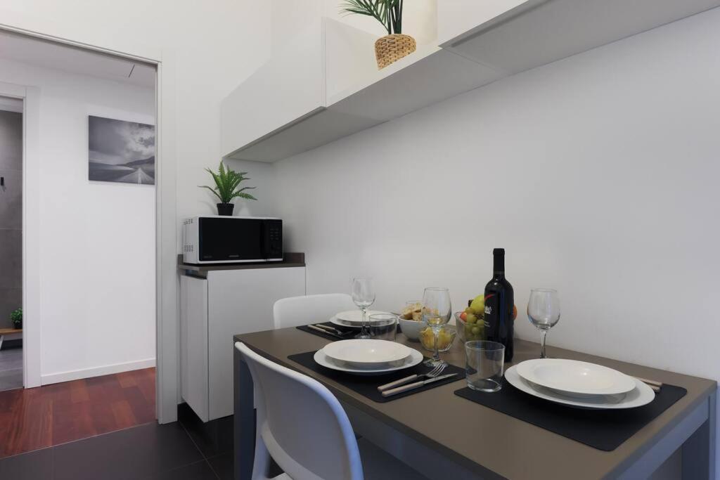 Comfort Suite Milano Centrale With Fast Wifi And Free Netflix Εξωτερικό φωτογραφία